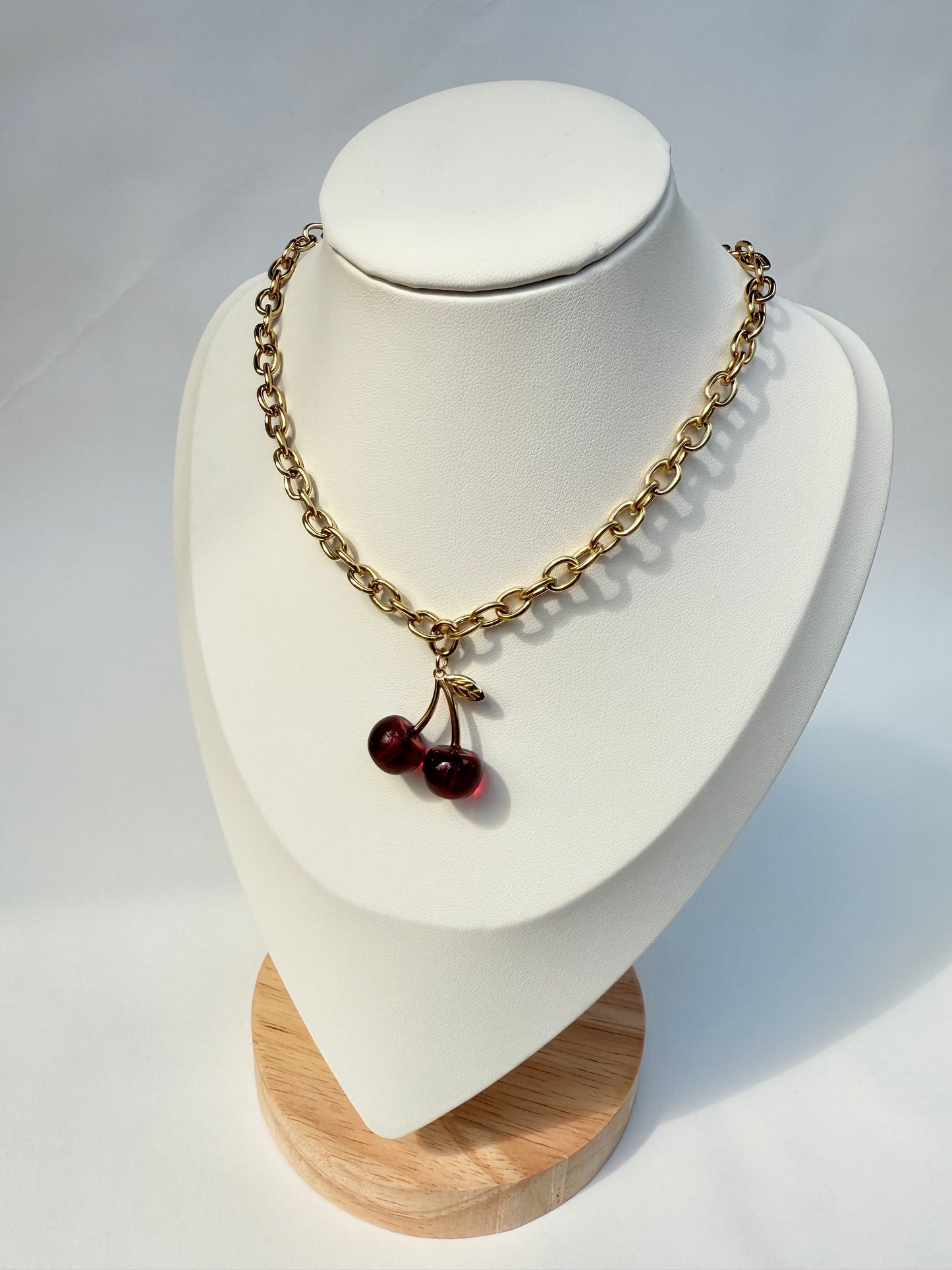 Collier cerises