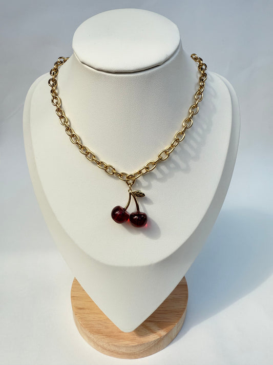 Collier cerises
